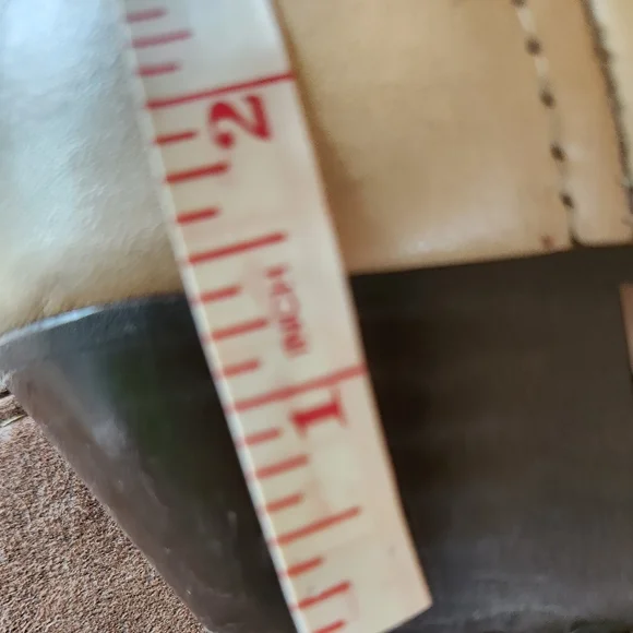 LAREDO 80's Vintage Tan Cream Retro Leather Western Fringe Cowboy Girl Boots 9M - Picture 13 of 16